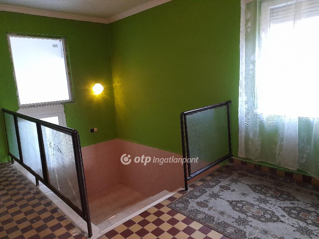 Eladó családi ház, Ajak, 7. kép