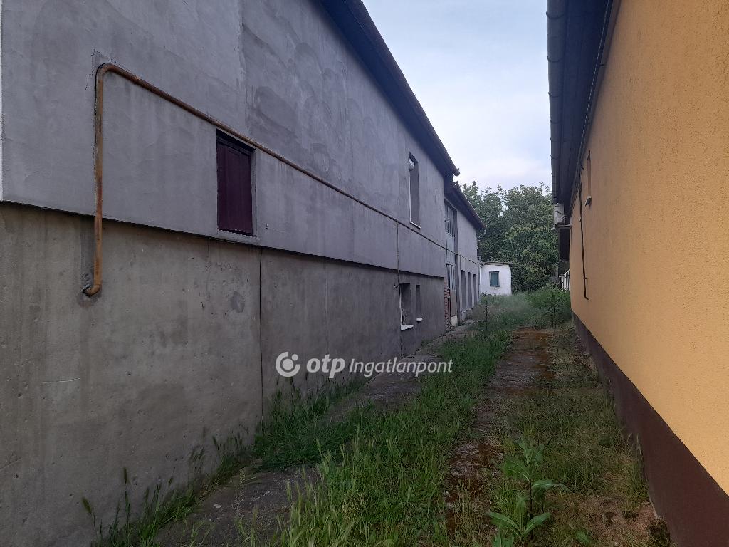 Eladó családi ház, Ajak, 19. kép