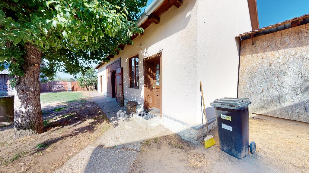 Eladó családi ház, Gyüre, 14. kép