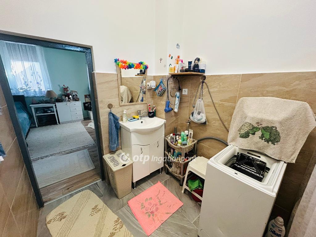 Eladó családi ház, Rakamaz, 18. kép