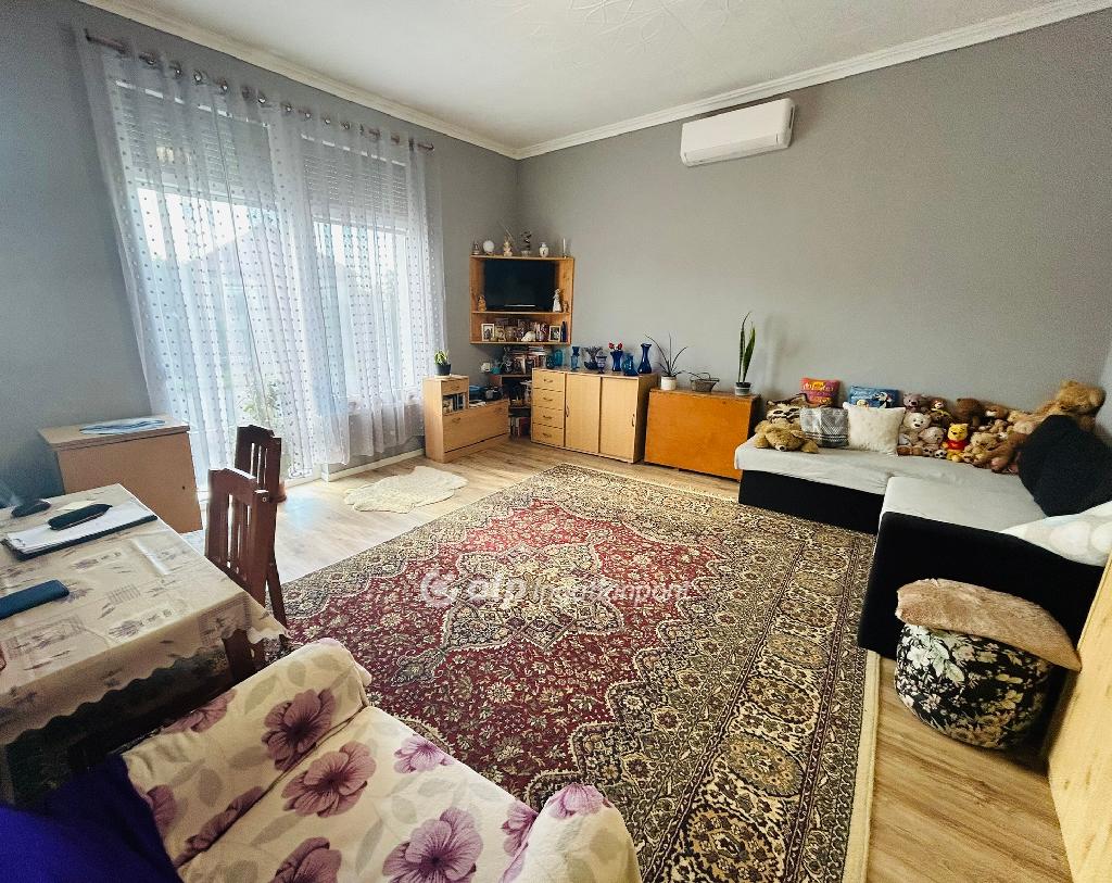 Eladó családi ház, Rakamaz, 8. kép