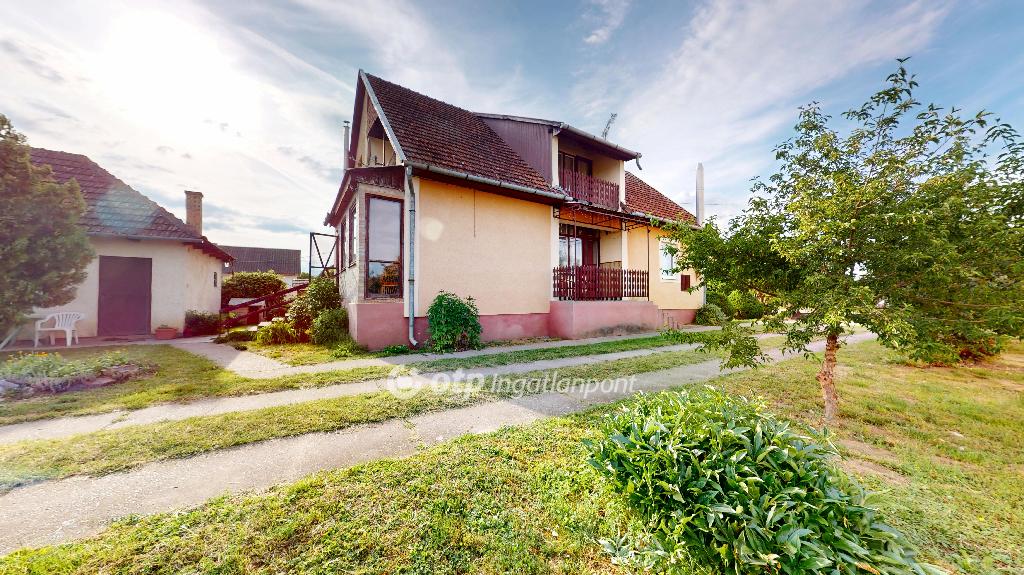 Eladó családi ház, Tyukod, 38. kép