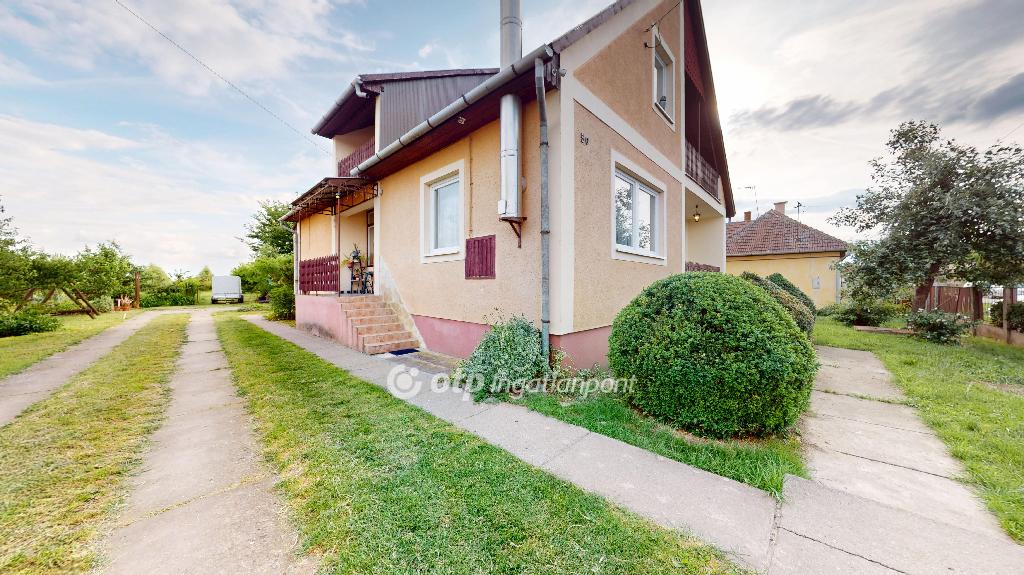 Eladó családi ház, Tyukod, 43. kép
