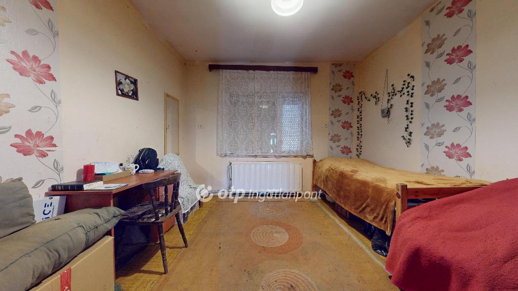 Eladó családi ház, Mátészalka, 5. kép