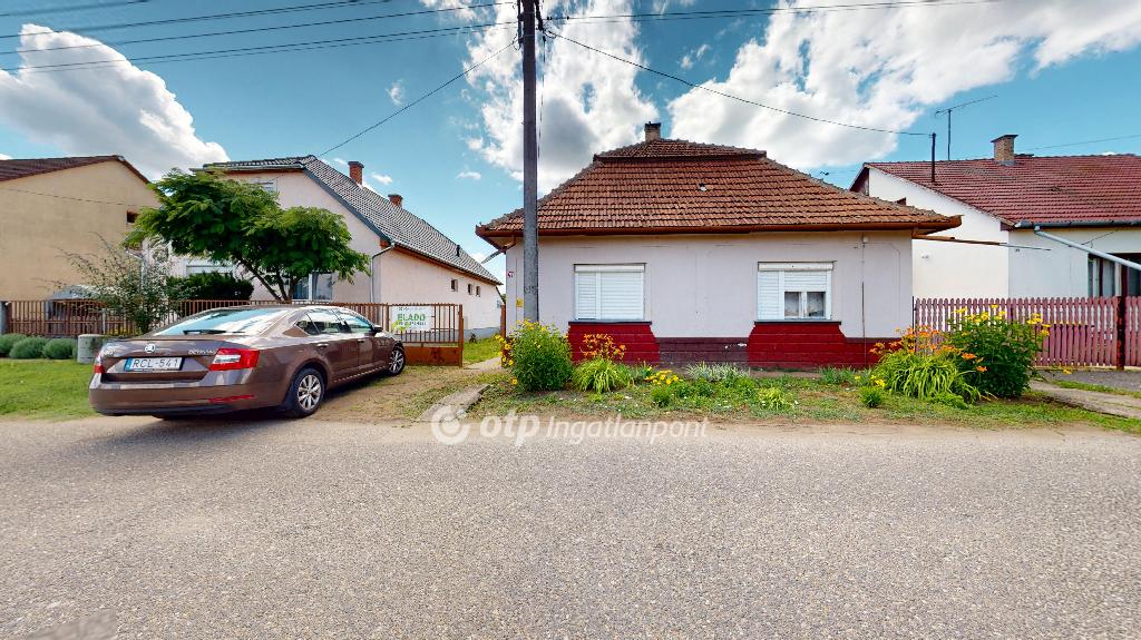 Eladó családi ház, Mátészalka, 18. kép