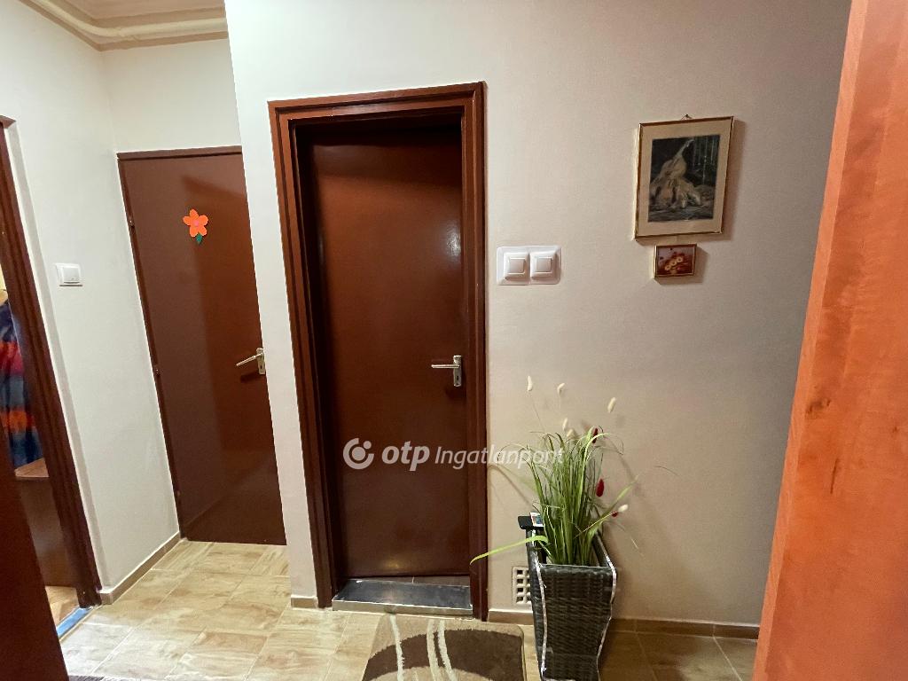 Eladó lakás, Nyíregyháza, 3. kép