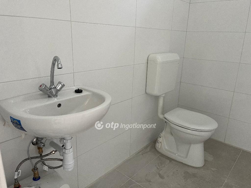 Kiadó üzlethelyiség, Nyíregyháza, 10. kép