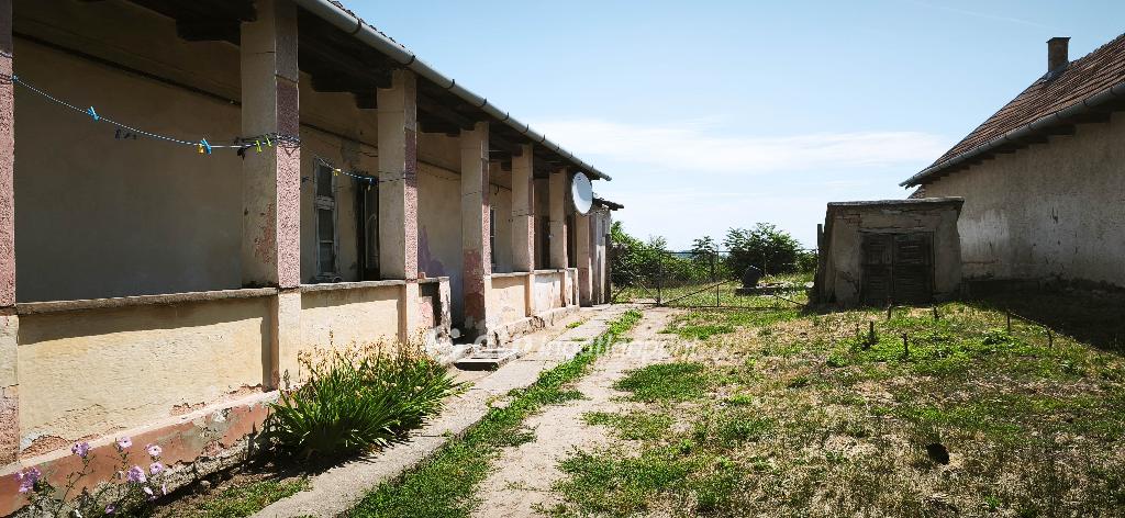 Eladó családi ház, Tiszarád, 9. kép