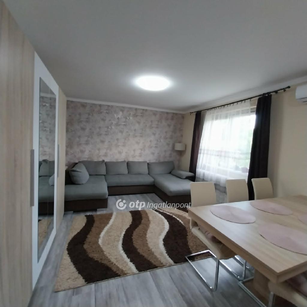 Eladó családi ház, Nyíregyháza, 3. kép