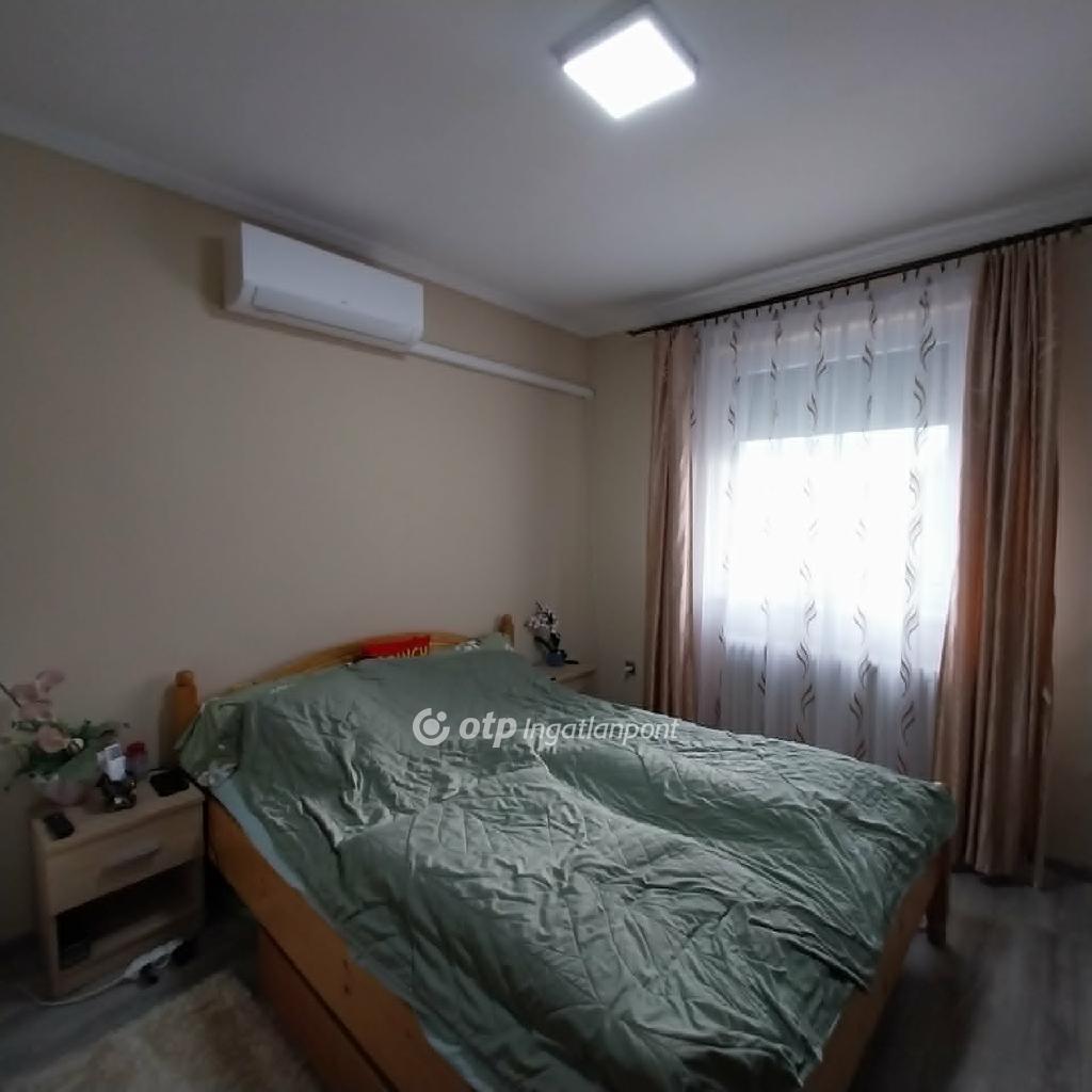 Eladó családi ház, Nyíregyháza, 12. kép