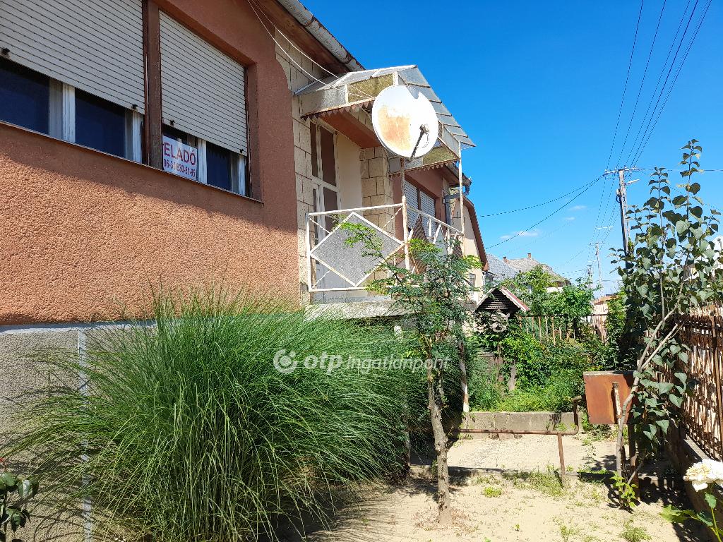 Eladó családi ház, Ajak, 43. kép