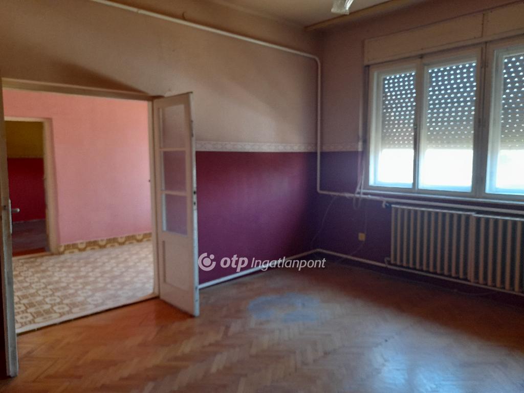 Eladó családi ház, Ajak, 10. kép