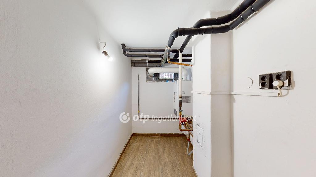 Eladó családi ház, Balkány, 37. kép