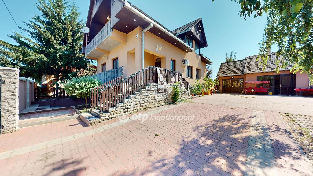 Eladó családi ház, Balkány, 48. kép