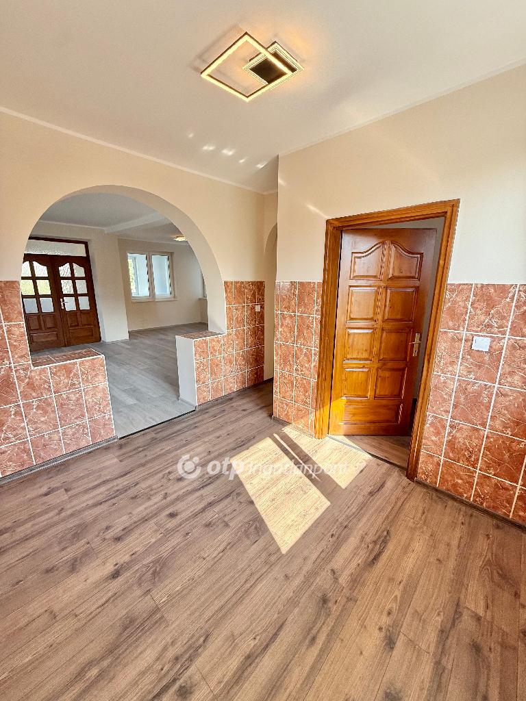Eladó családi ház, Tiszavasvári, 24. kép