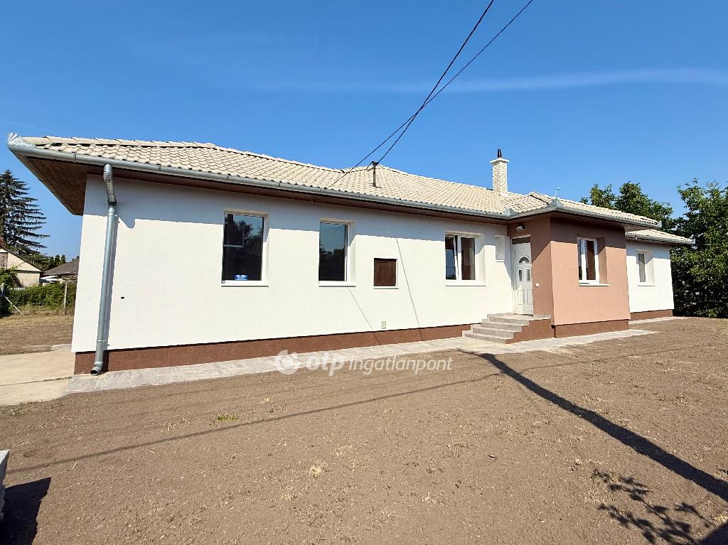 Eladó családi ház, Tiszavasvári, 2. kép