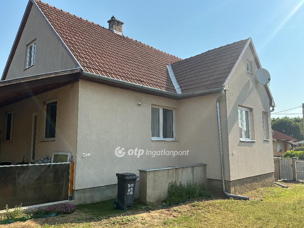 Eladó családi ház, Nyíregyháza, 3. kép
