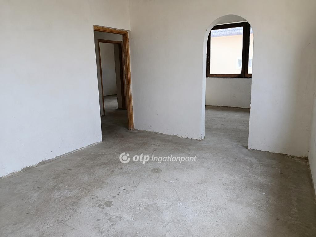 Eladó családi ház, Balkány, 7. kép