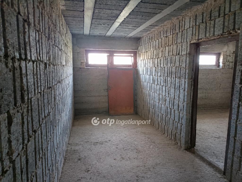 Eladó családi ház, Balkány, 13. kép