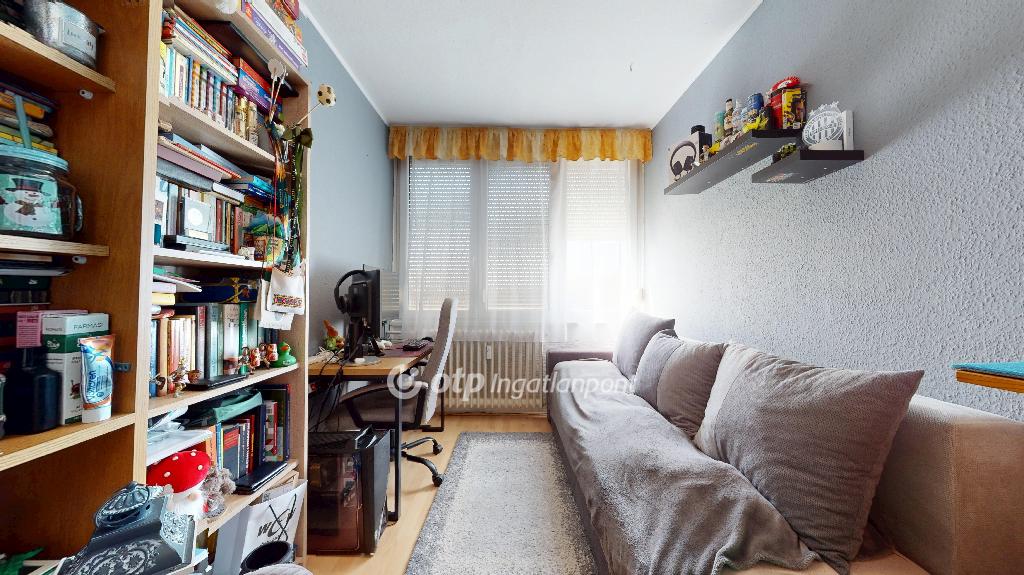 Eladó lakás, Mátészalka, 6. kép