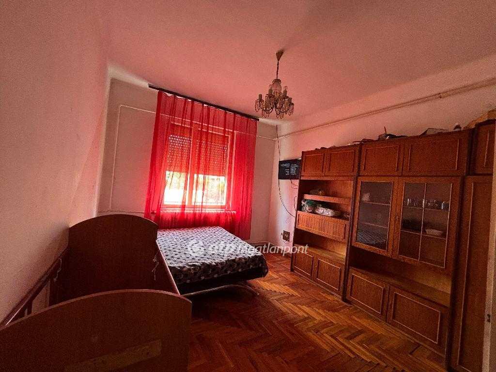 Eladó családi ház, Kisvárda, 4. kép