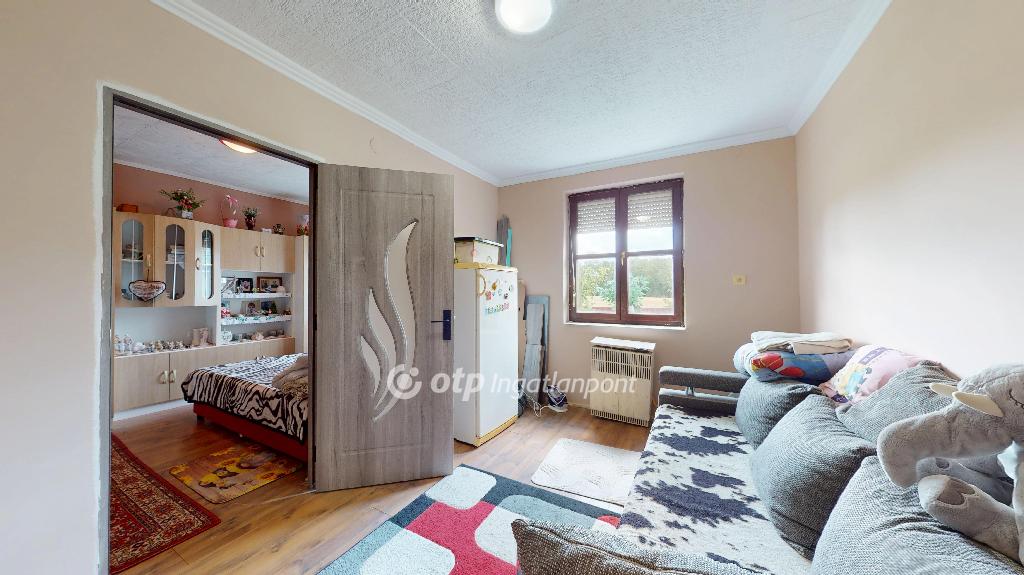 Eladó családi ház, Gulács, 9. kép