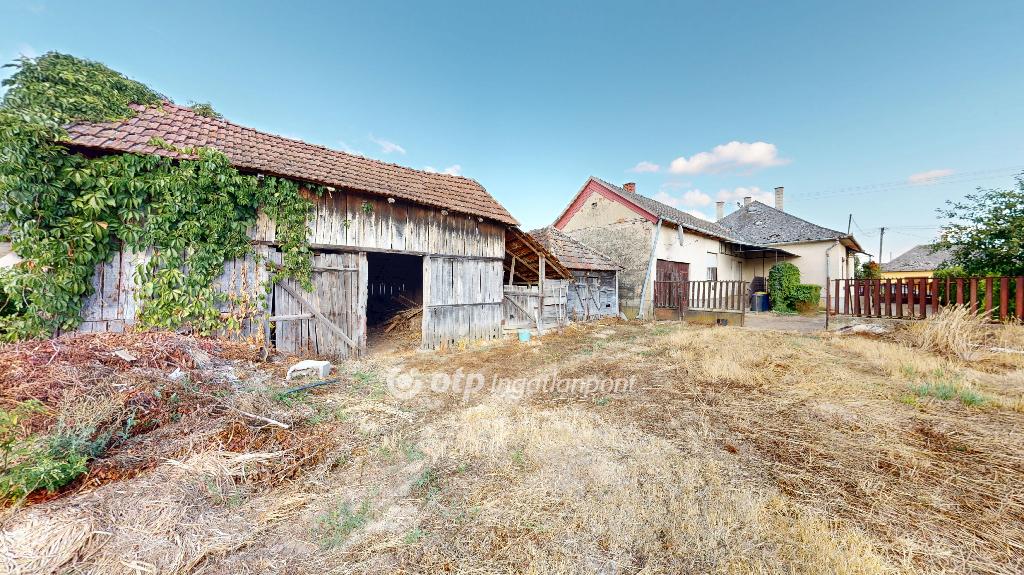 Eladó családi ház, Kölcse, 13. kép
