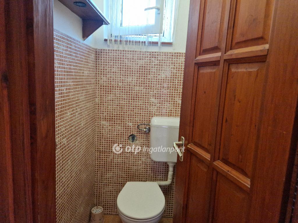 Eladó családi ház, Balkány, 16. kép