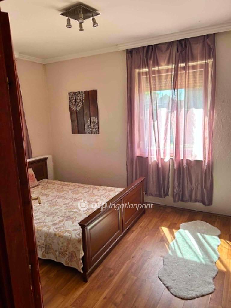 Eladó családi ház, Balkány, 10. kép