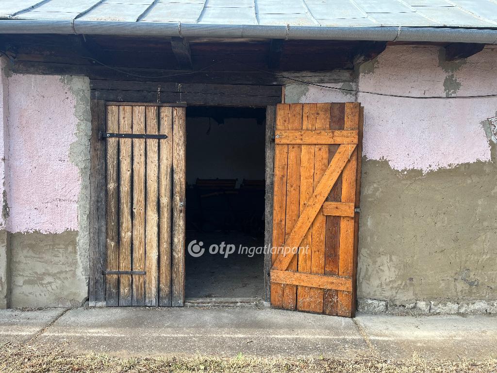 Eladó családi ház, Kék, 24. kép