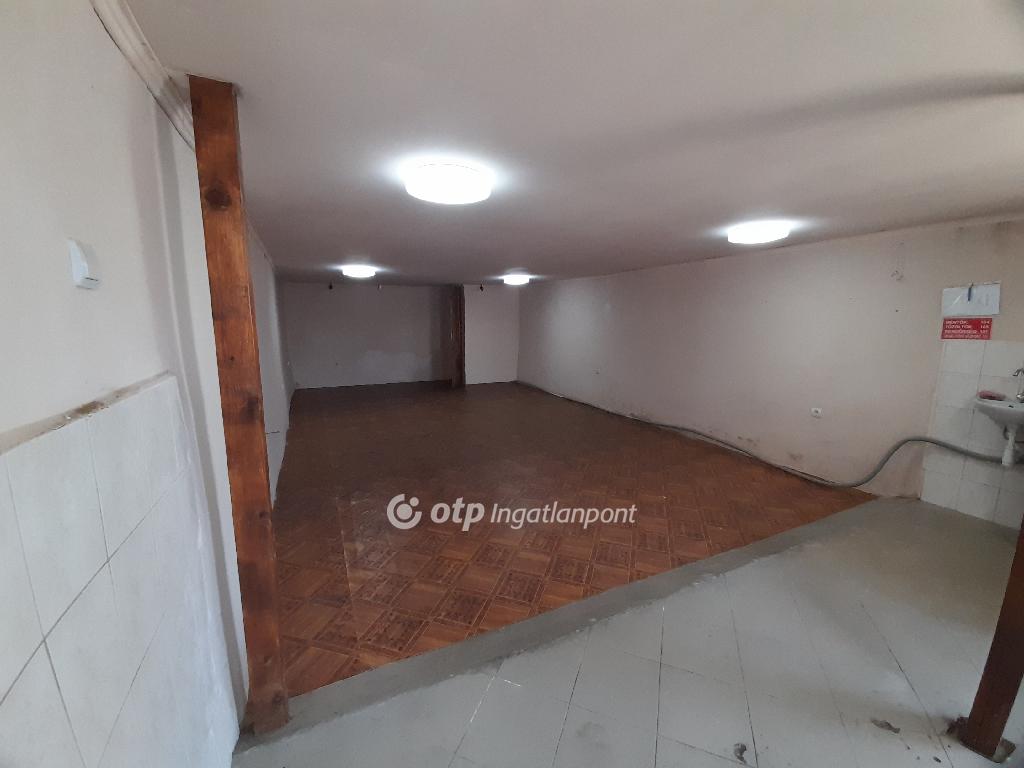 Eladó üzlethelyiség, Kisvárda, 5. kép