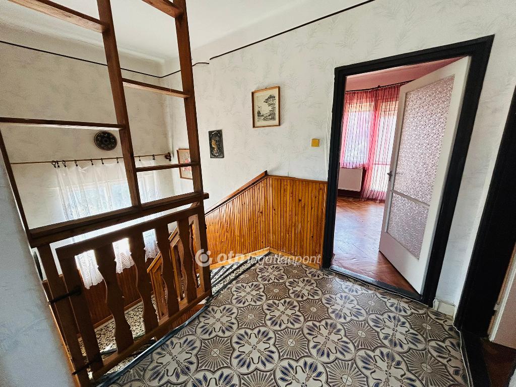 Eladó családi ház, Gávavencsellő, 11. kép