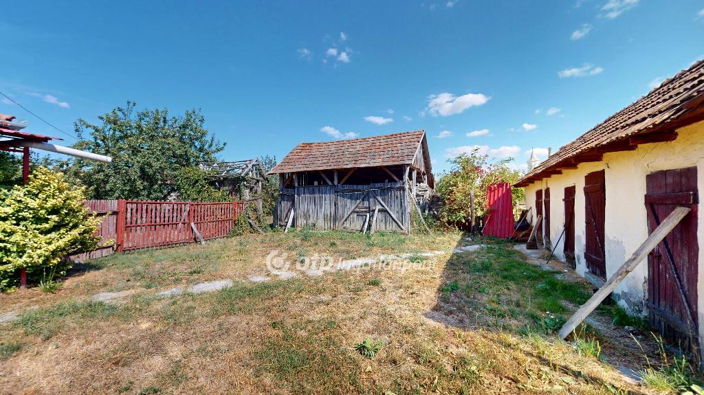 Eladó családi ház, Szamossályi, 13. kép