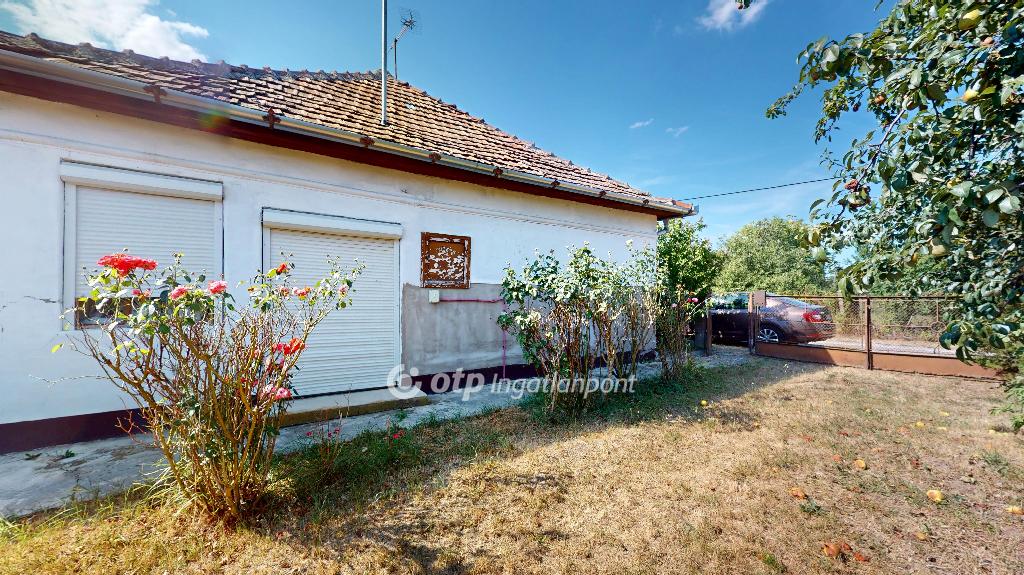 Eladó családi ház, Szamossályi, 16. kép