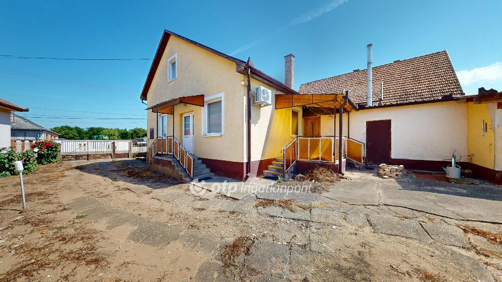 Eladó családi ház, Nagykálló, 4. kép