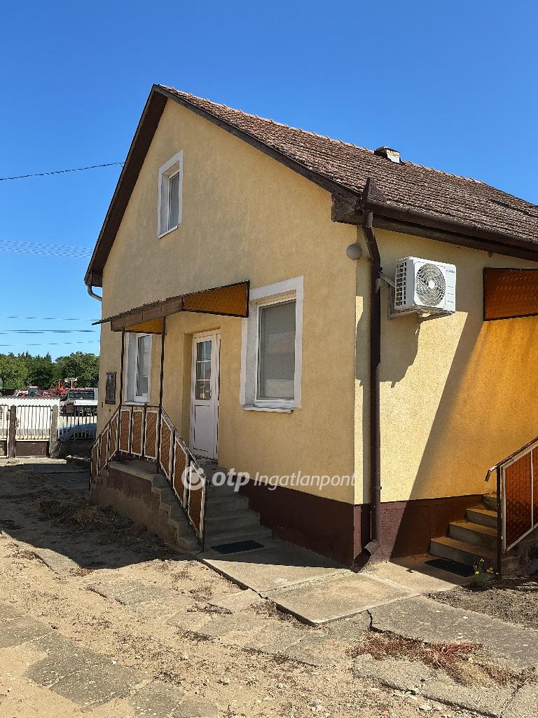 Eladó családi ház, Nagykálló, 18. kép