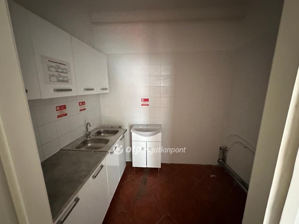 Eladó üzlethelyiség, Nyíregyháza, 15. kép