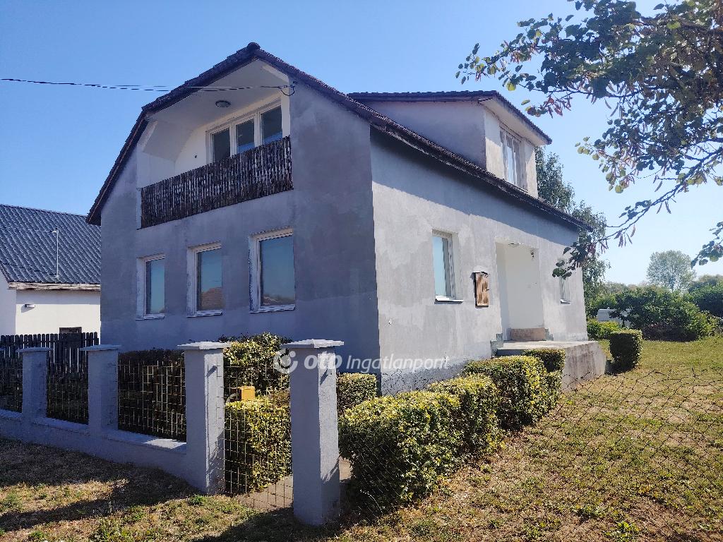 Eladó családi ház, Mátészalka, 30. kép