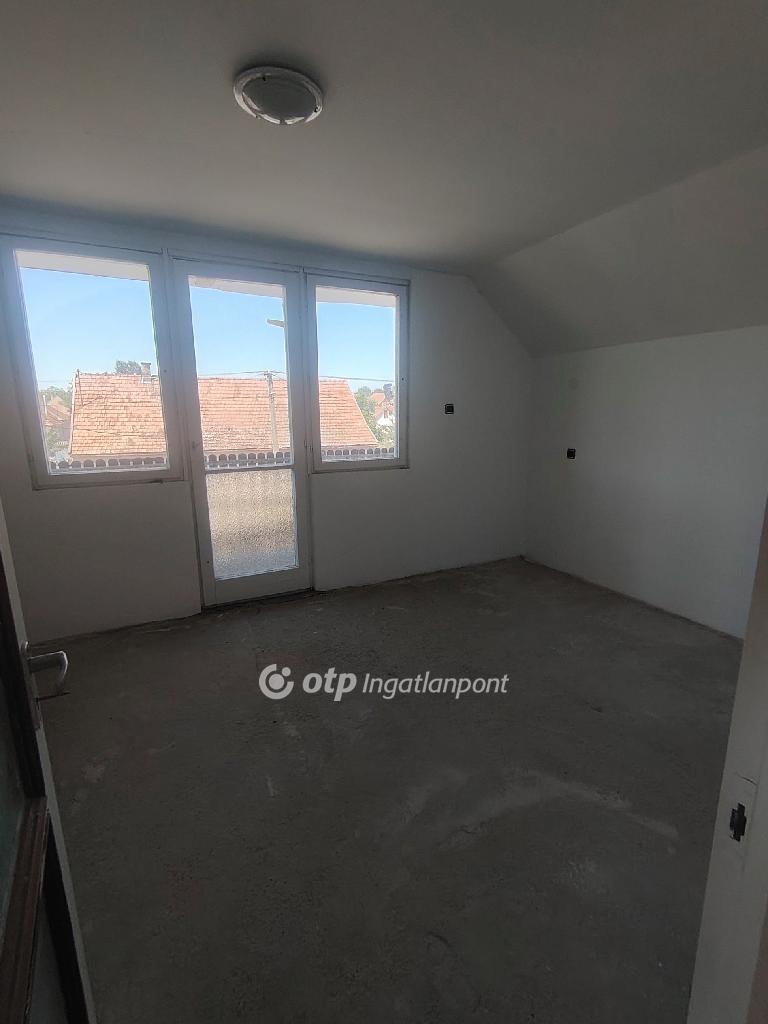 Eladó családi ház, Mátészalka, 15. kép
