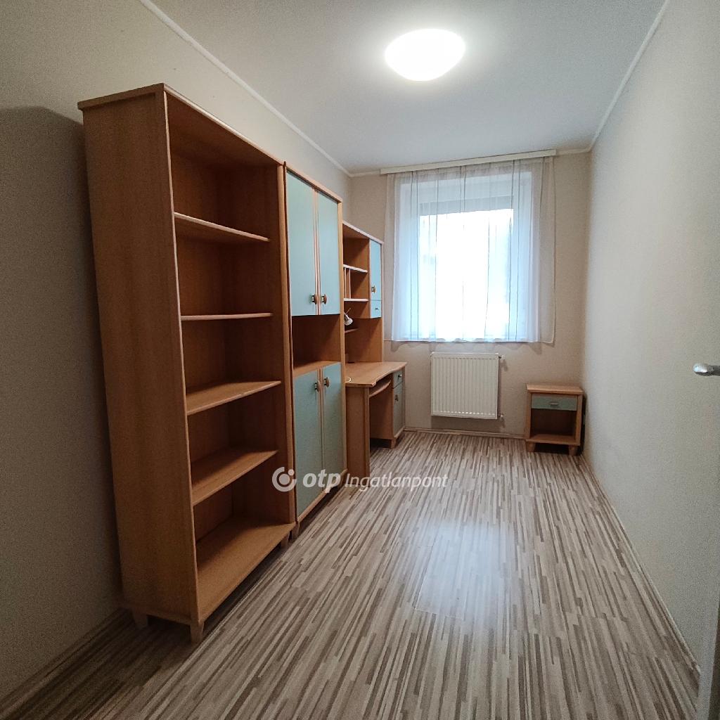 Kiadó lakás, Nyíregyháza, 11. kép