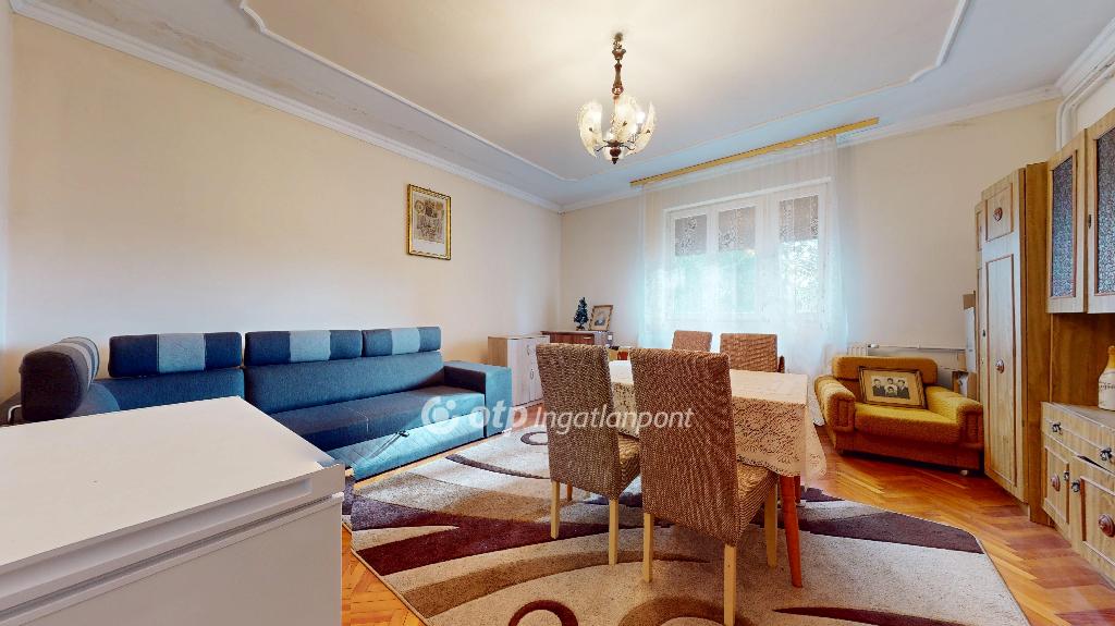 Eladó családi ház, Bököny, 5. kép