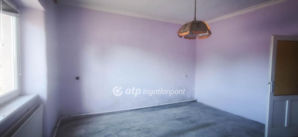 Eladó családi ház, Tiszadada, 7. kép