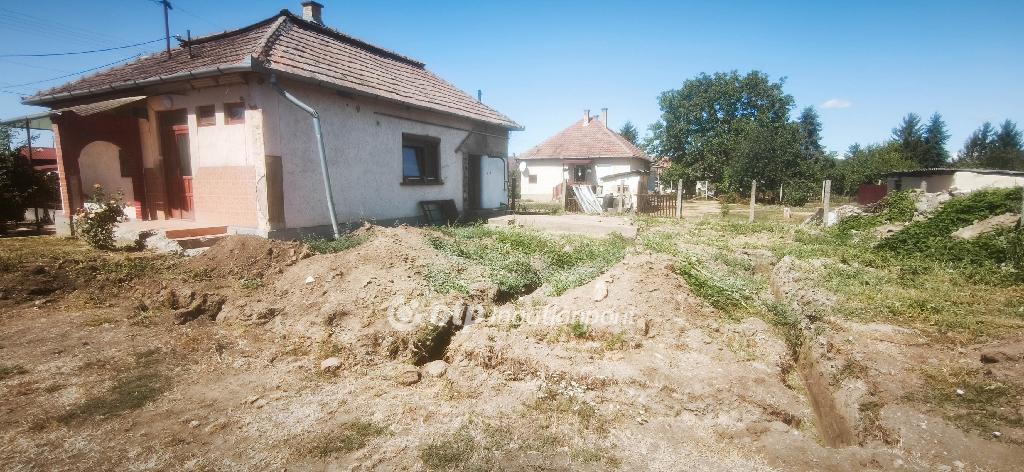 Eladó családi ház, Tiszadada, 18. kép