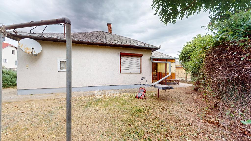 Eladó családi ház, Gemzse, 17. kép