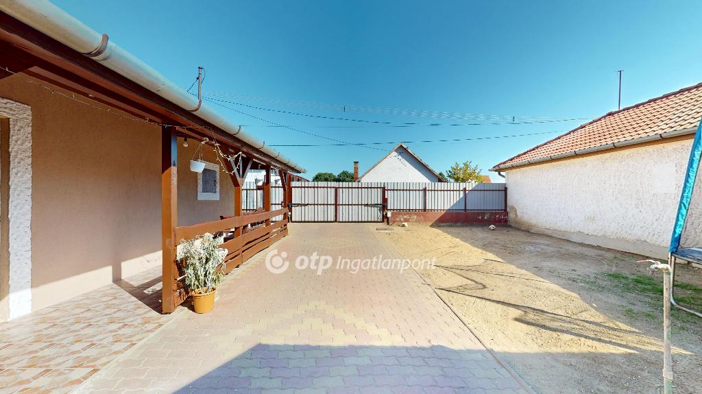 Eladó családi ház, Mátészalka, 18. kép