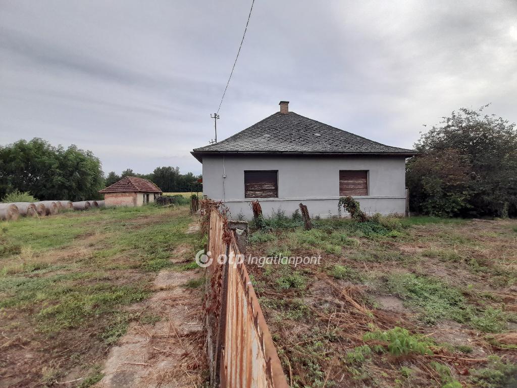 Eladó családi ház, Tiszakanyár, 10. kép