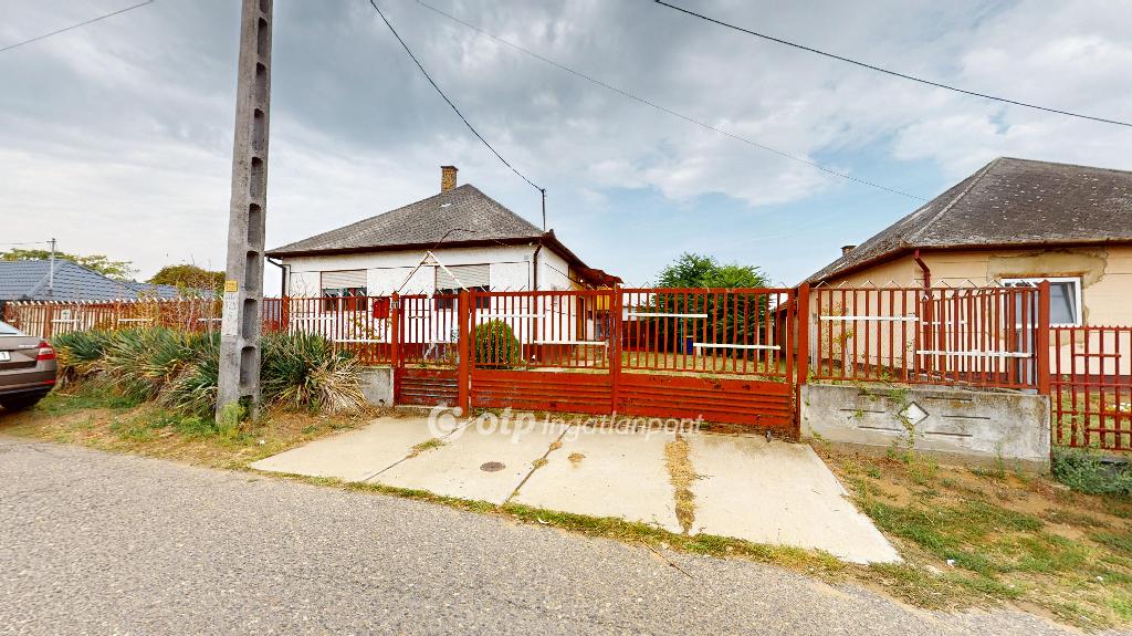 Eladó családi ház, Nagykálló, 28. kép