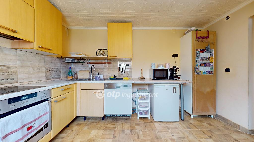 Eladó családi ház, Gávavencsellő, 6. kép