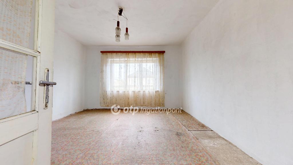Eladó családi ház, Tiszabezdéd, 2. kép
