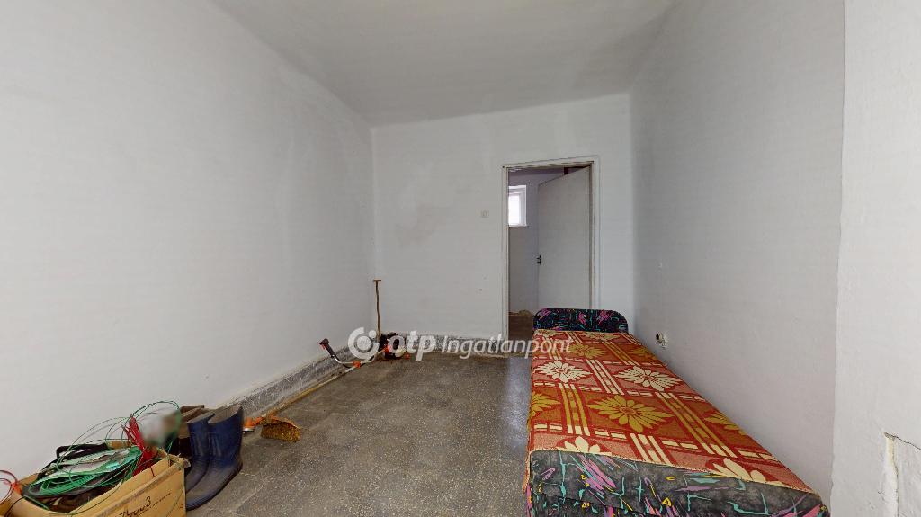 Eladó családi ház, Tiszabezdéd, 11. kép